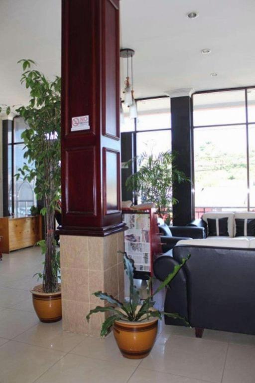 Hotel Dynasty Tarakan Extérieur photo
