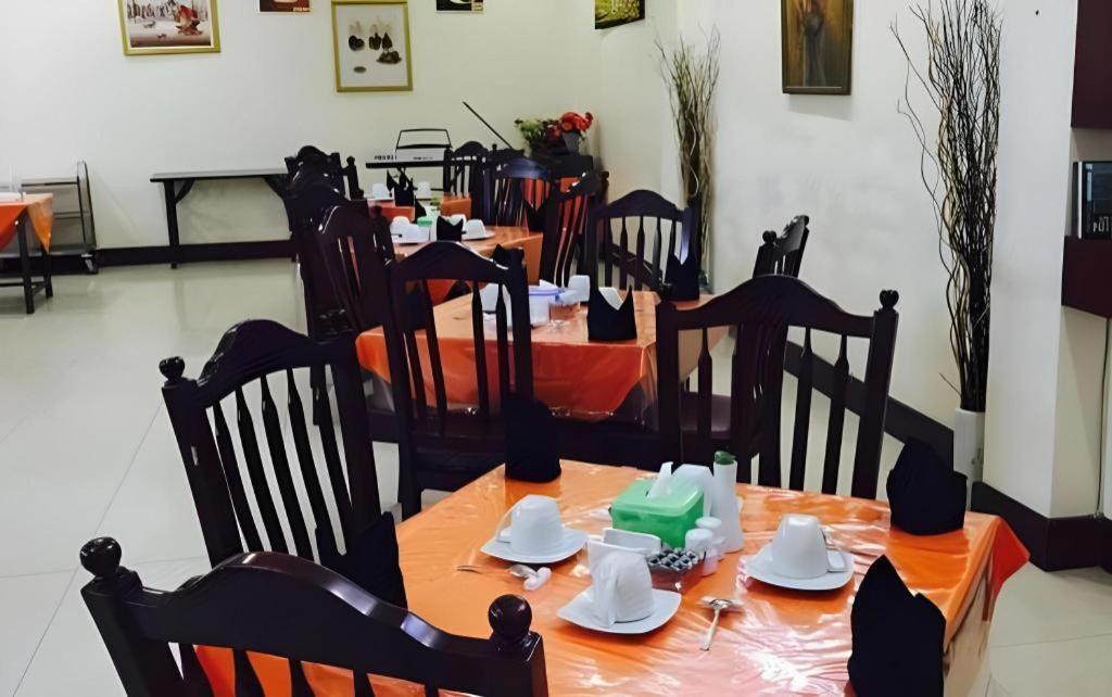 Hotel Dynasty Tarakan Extérieur photo