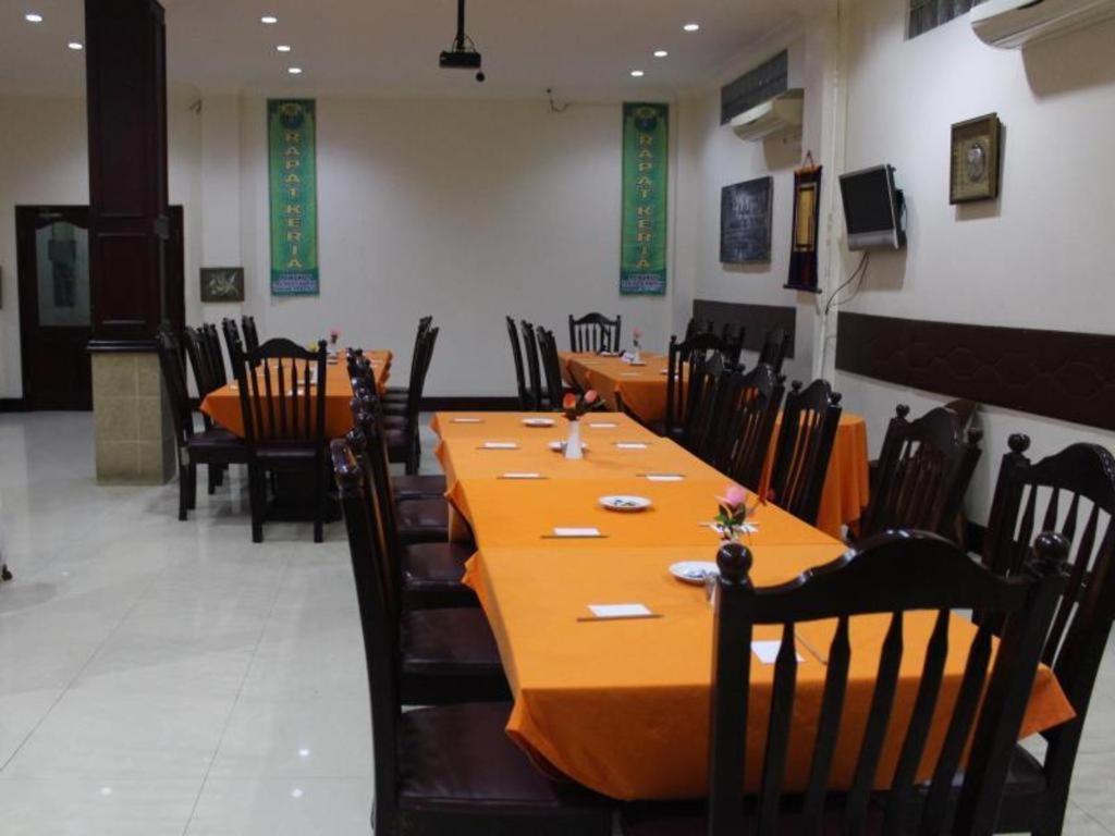 Hotel Dynasty Tarakan Extérieur photo