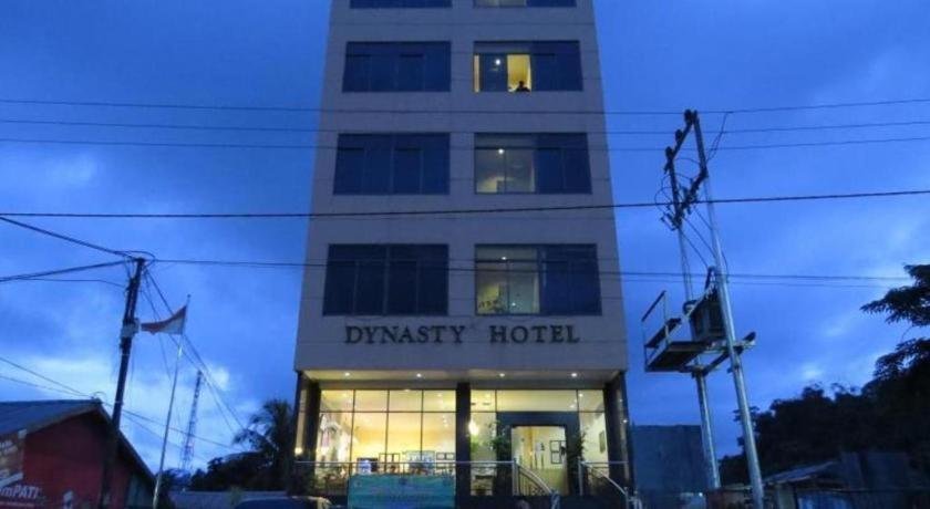 Hotel Dynasty Tarakan Extérieur photo
